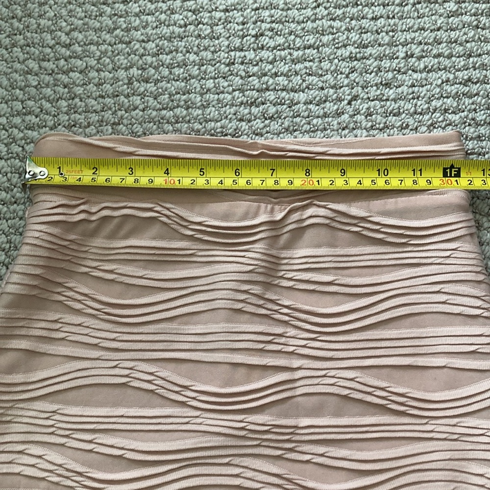 EUC Sparkle & Fade Blush Textured Skirt (Size XS) - Picture 5 of 6
